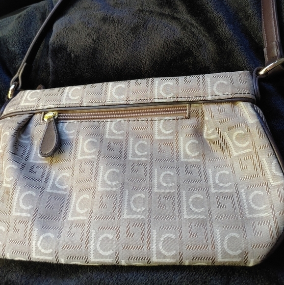 Liz Claiborne purse. - Picture 3 of 10